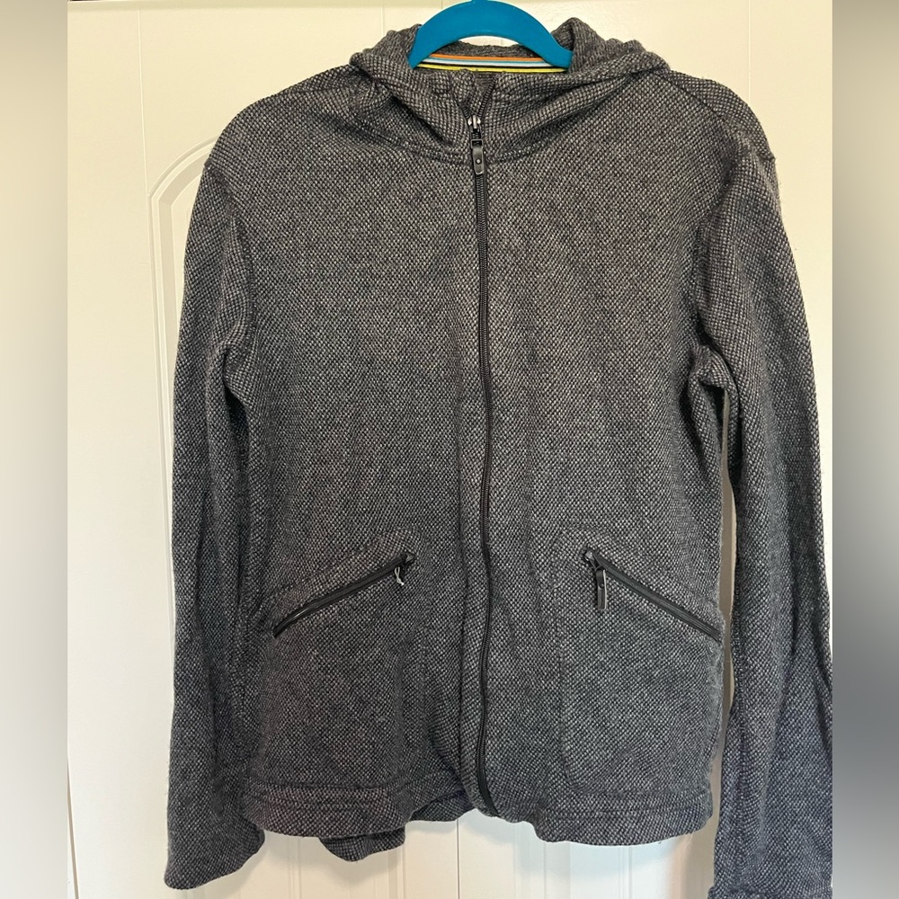 Women’s Smart Wool Hooded Zip Up Sweater with pockets - XL